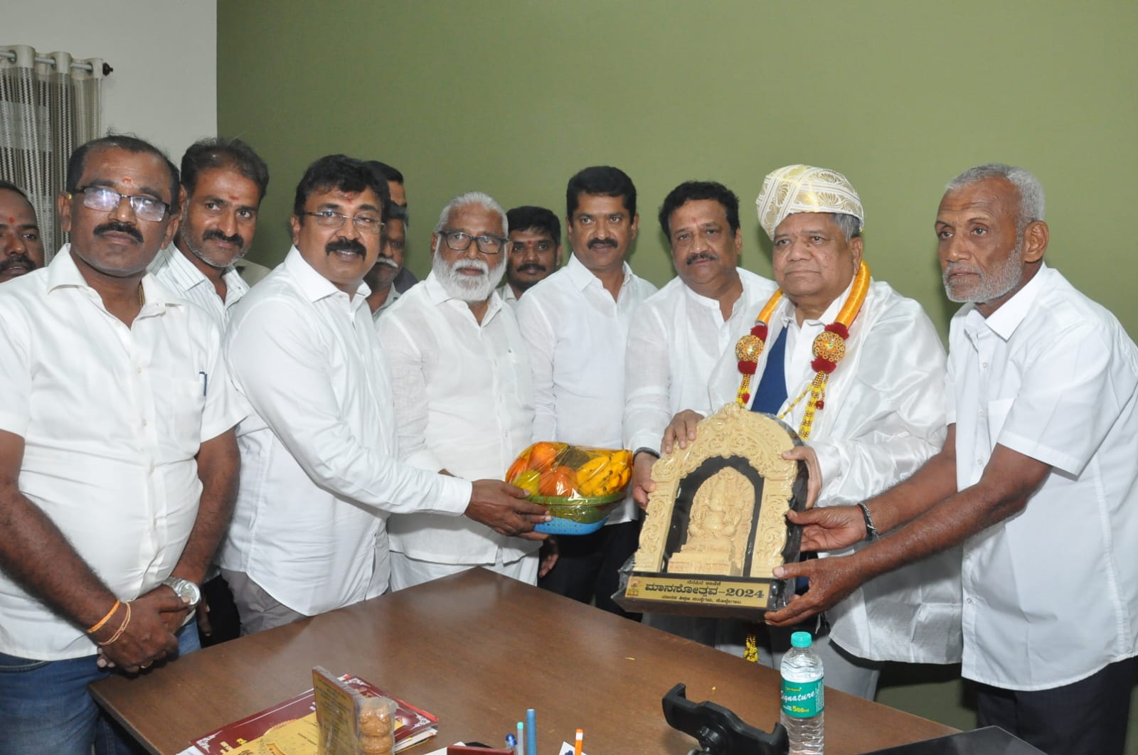 ಜಾತಿ ಸಮೀಕ್ಷೆ ಹೆಸರಿನಲ್ಲಿ ಸಮುದಾಯಗಳ ವಿಭಜನೆ : ಜಗದೀಶ್ ಶೆಟ್ಟರ್ ಆರೋಪ