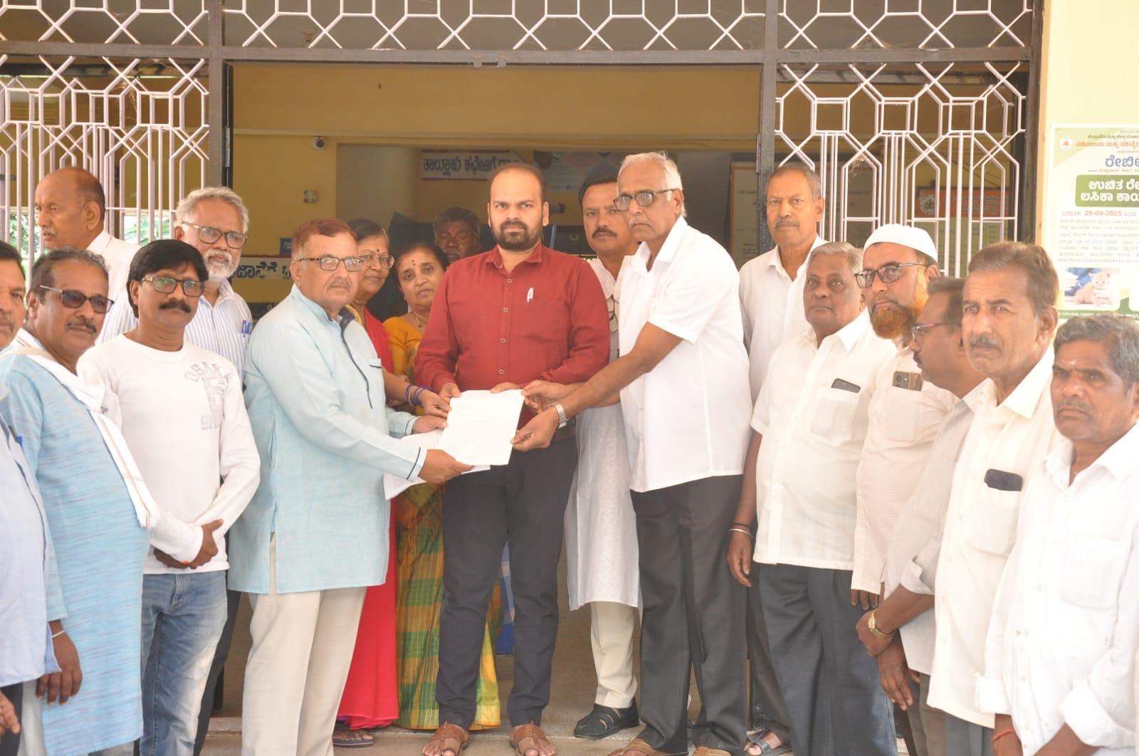 ಕೊಳ್ಳೇಗಾಲ: ಮಂಟೇಸ್ವಾಮಿ ಪ್ರಾಧಿಕಾರ ರಚನೆಗೆ ಸಾಹಿತ್ಯ ಮಿತ್ರಕೂಟದಿಂದ ಮನವಿ