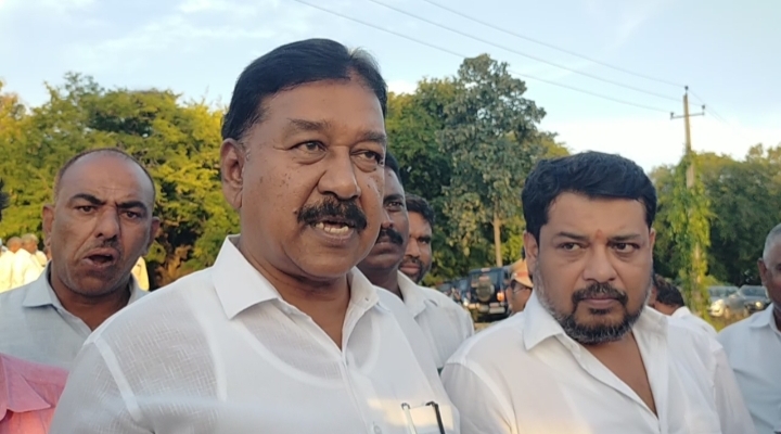 MLA A.R. Krishnamurthy has the qualifications and ability to become a minister - MP Sunil Bose